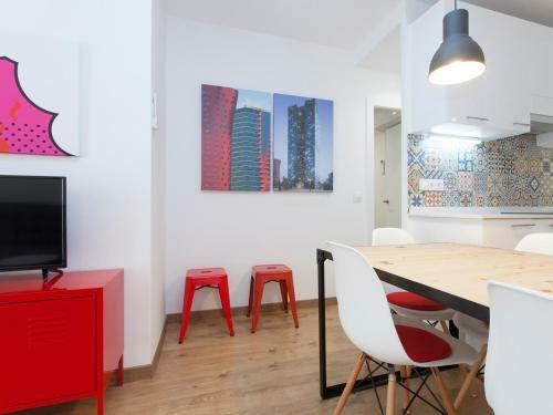 Fira Vintage Apartment
