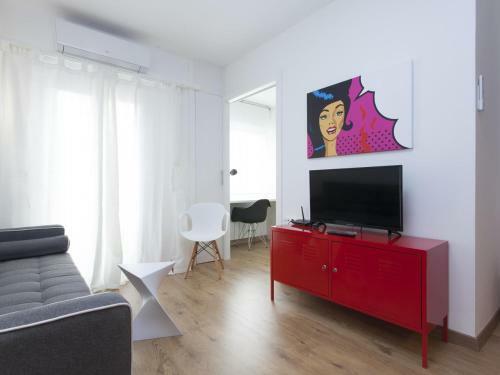 Fira Vintage Apartment