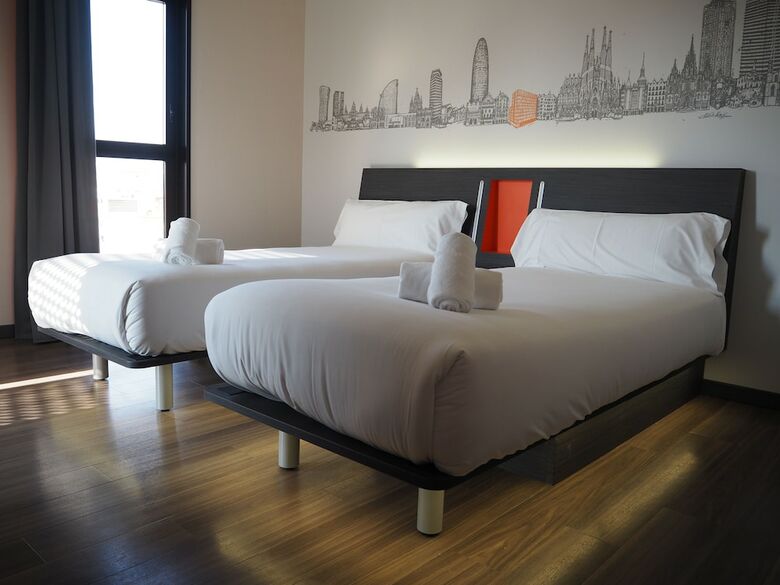 Easyhotel Barcelona Fira