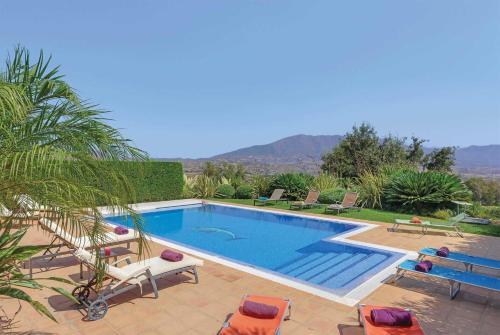 Villa Farrah