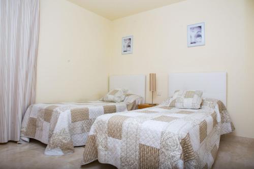 Luxury Apartment In La Caleta