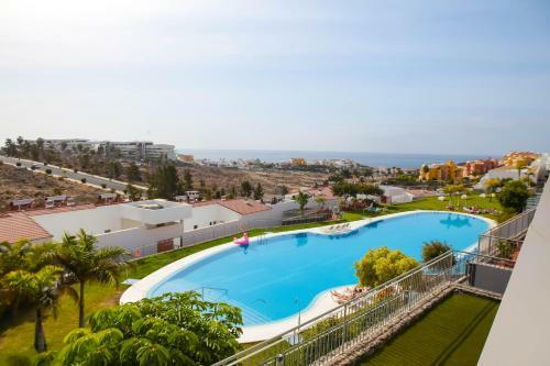 Luxury Apartment In La Caleta