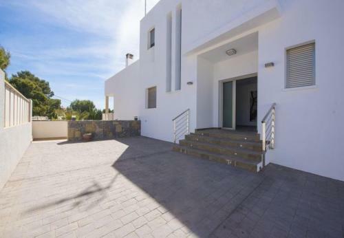 La Canuta Villa Sleeps 10 Pool