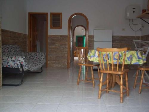 La Costa Apartment Sleeps 6 Wifi