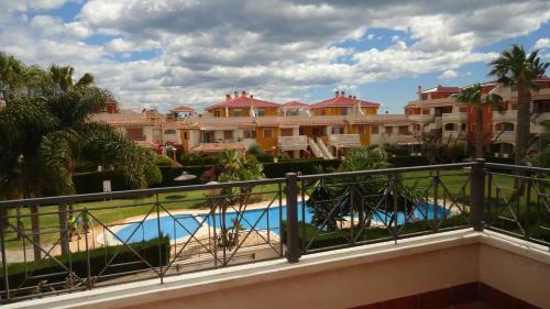 He Lux Zenia Mar
