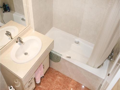 Two-bedroom Apartment In La Herradura/almunecar