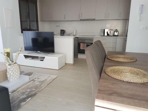 Luxury 3 Bedroom Apartment