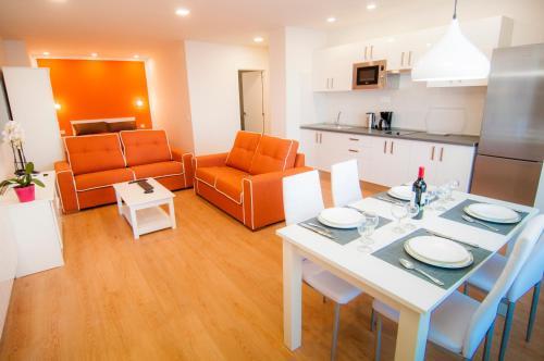 Los Rodeos Apartments
