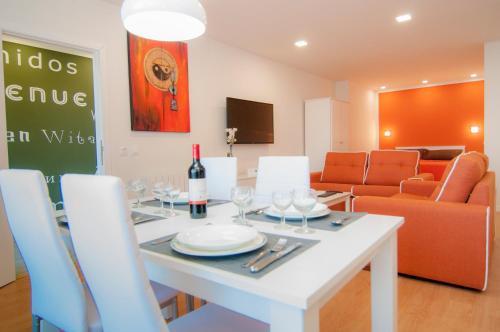 Los Rodeos Apartments