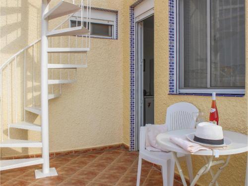 Two-bedroom Apartment In La Marina