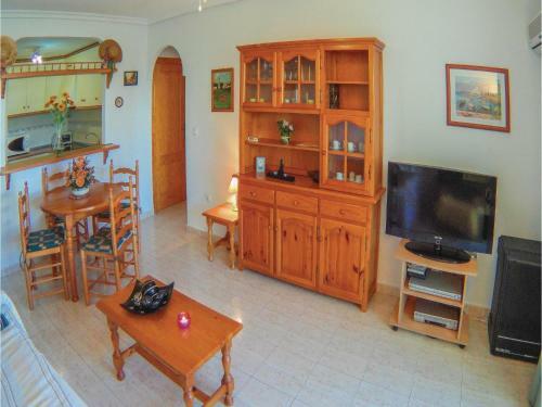 Two-bedroom Apartment In Torrevieja-la Mata