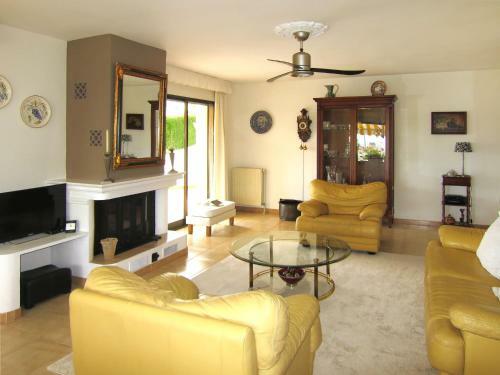 Ferienhaus Mit Pool La Nucia 250s