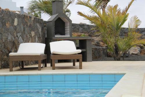 Villa Lujosa - Luxury Villa With Private Pool