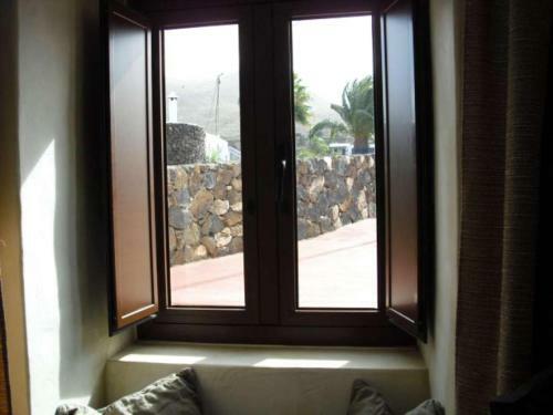 Las Brenas Villa Sleeps 2 Pool Wifi T691364