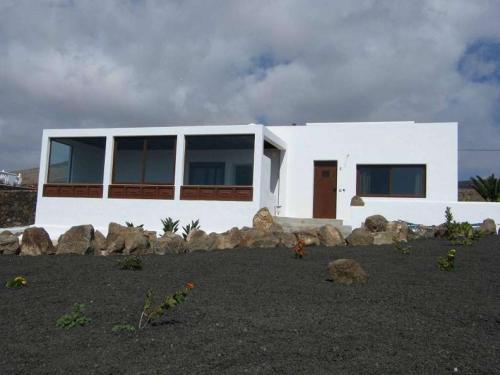 Las Brenas Villa Sleeps 2 Pool Wifi T691365
