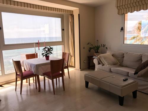 Apartamento Playa De Las Canteras: 1a Linea Cara Al Mar