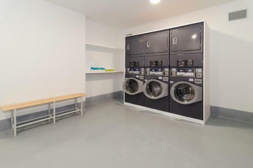 Hostal La Fabrica Urban Hostel Las Palmas