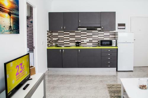 Apartamento Canteras Suites