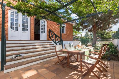 Villa Los Almendros