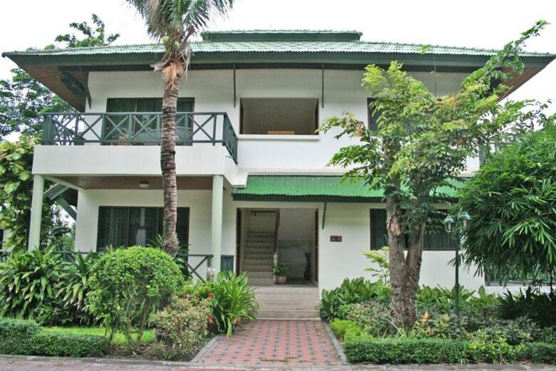 Hotel Grand Jomtien Palace