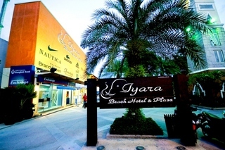 Hotel Iyara Beach Plaza