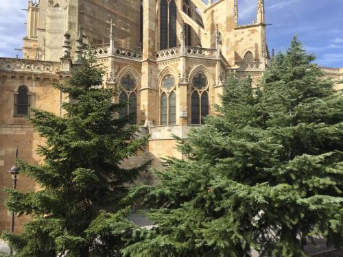 Apartamento Suites Catedral De Leon