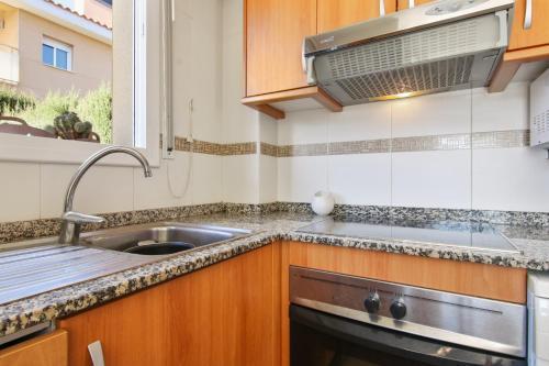 Alazena's House