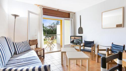Llafranc Apartment Sleeps 5 T223574