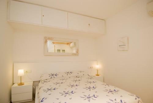 Llafranc Apartment Sleeps 4 Air Con