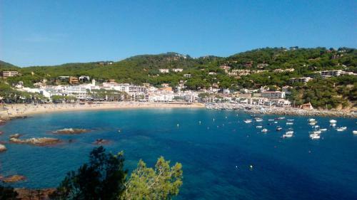 Llafranc Apartment Sleeps 4 Air Con