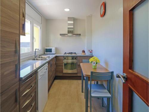Three-bedroom Holiday Home In Llagostera