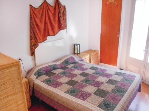 Three-bedroom Apartment In Llanca