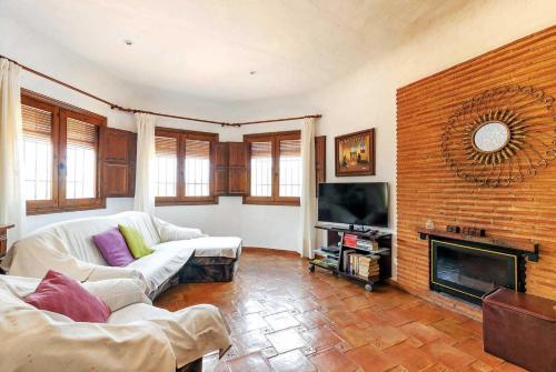 Lliber Villa Sleeps 6 Air Con Wifi