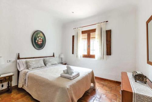 Lliber Villa Sleeps 6 Air Con Wifi