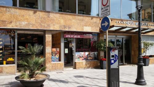 Apartaments Lloveras