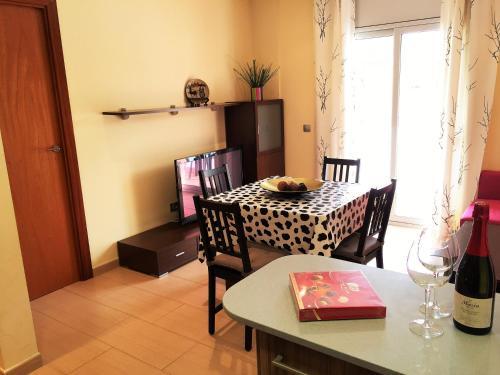 Lloret Beach Apartments