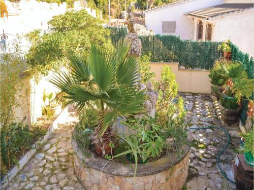 Three-bedroom Holiday Home In Lloret De Mar