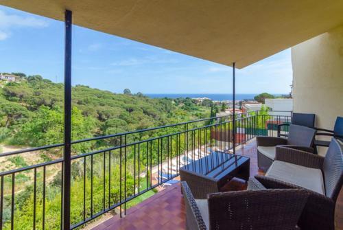 Lloret De Mar Villa Sleeps 16 Pool Wifi