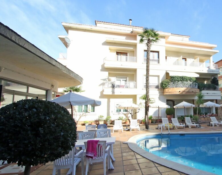 Hotel Mireia