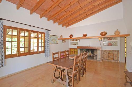 Villa Caulls