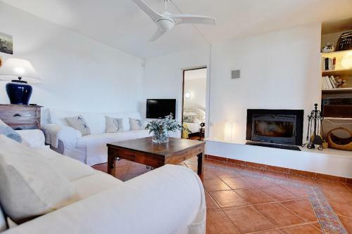 Villa Enderrocat