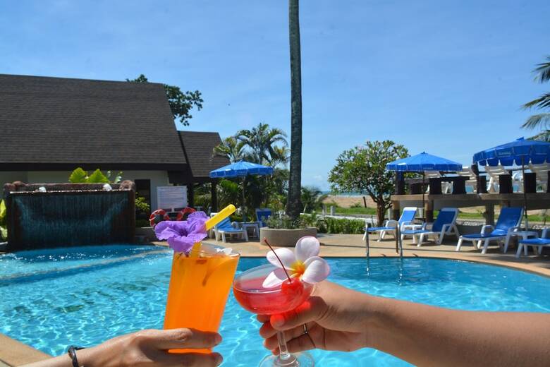 Hotel Lanta Il Mare Beach Resort