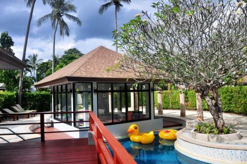 Hotel Lanta Sand Resort & Spa