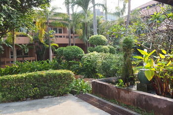 Hotel Loma Resort And Spa