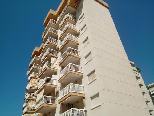 Apartamentos Gand�a Grau Y Playa 3000