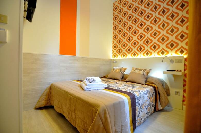 Albergue Far Home Plaza Mayor