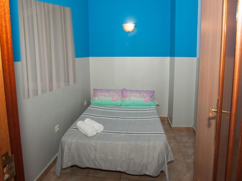 Hostal San Bernardo Rooms