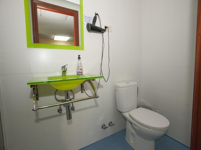 Hostal San Bernardo Rooms