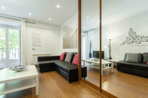 Apartamento Book In Madrid- Puerta Del Sol