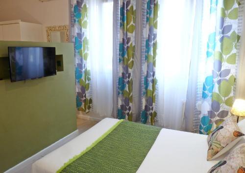 Apartamento Six Rooms Plaza Mayor